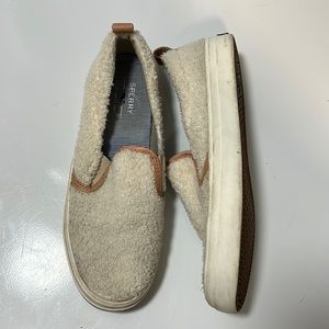 Sperry Crest Twin Gore Shearling Slip-On Sneaker size 7.5